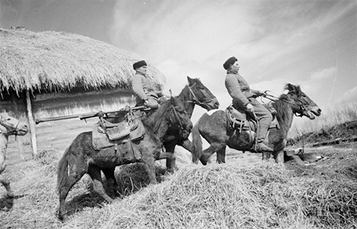 Лошади.Расчет бронебойщиков (1941). 